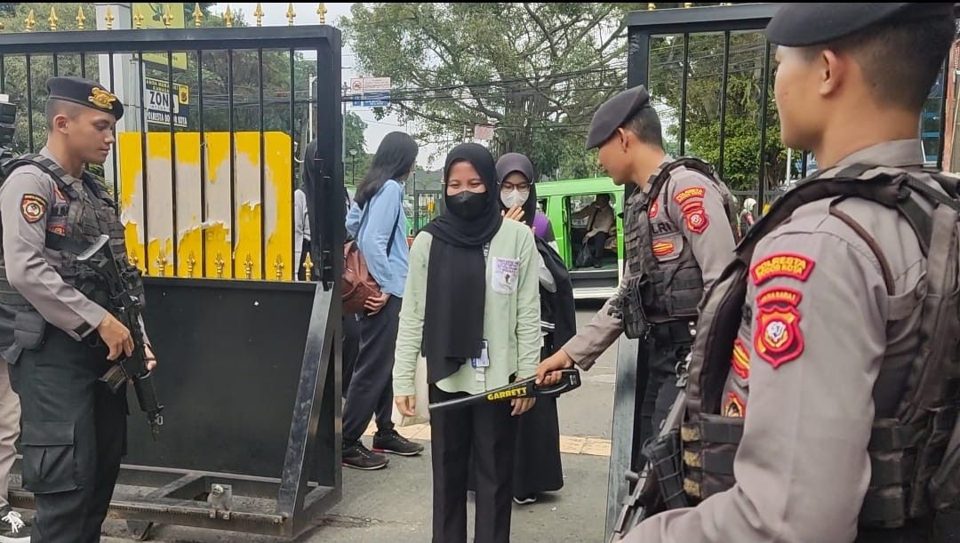 Polres Bogor Diperketat Pasca Bom Bunuh Diri di Polsek Astana Anyar Bandung