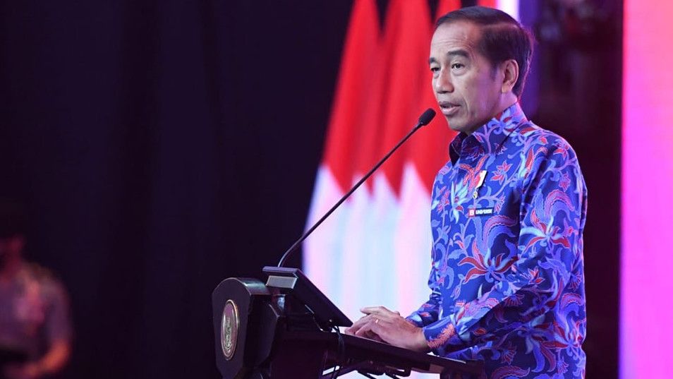 Lagi, Jokowi Dibela soal Ijazah Palsu dari Belasan Orang Alumni Fakultas Kehutanan UGM