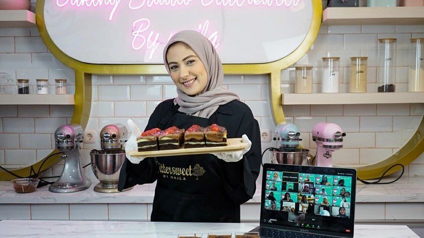 Pelopor Dessert Box di Indonesia, Kisah Sukses Bittersweet by Najla yang Selalu Banjir Orderan