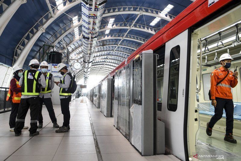 Impian Jokowi Bisa Ekspor Kereta LRT Buatan RI