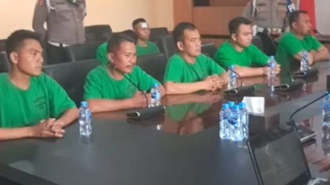 Inilah Tampang 7 Brimob yang Berada dalam Mobil Barracuda yang Melindas Affan hingga Tewas