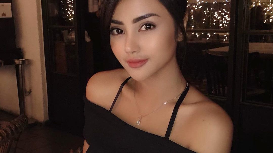 Dikaitkan Prostitusi Online, Berikut Pesona Tania Ayu Siregar, Si Model Seksi yang Cantik