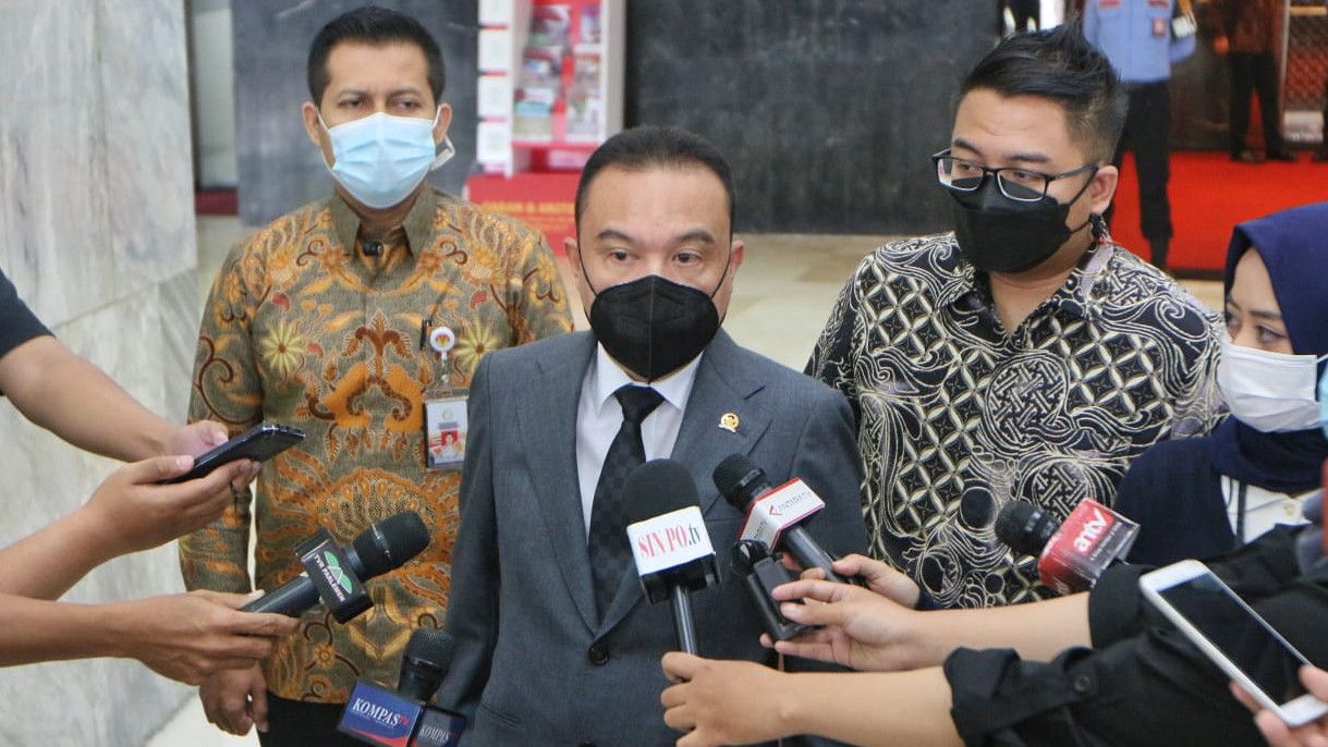 Ketua Harian DPP Gerindra Singgung Kader Ngaku Loyal tapi Malah Bermanuver, Sindir Sandiaga?