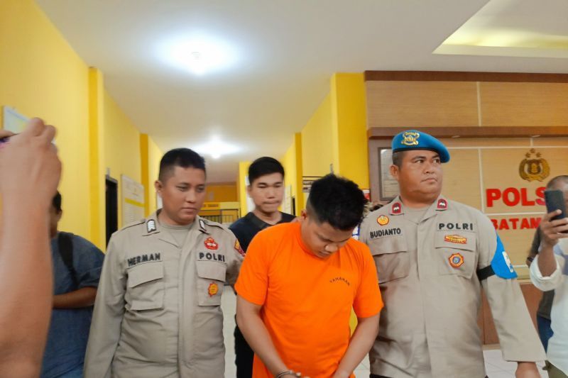 Polisi Ungkap Kasus Pembunuhan Modus Asmara Sesama Jenis di Batam, Pelaku Cemburu dan Ingin Kuasai Harta Korban