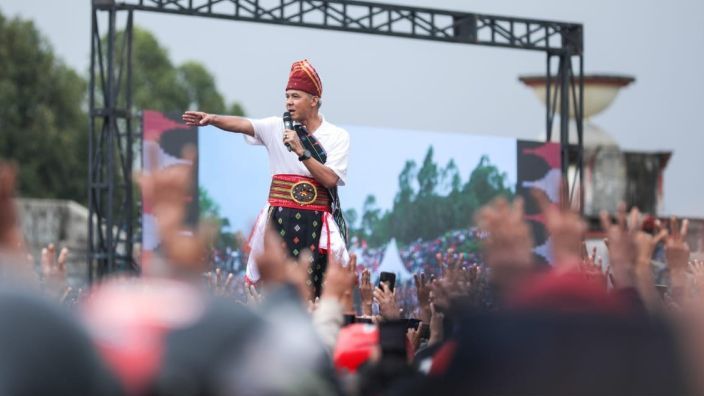 Ganjar Persilakan Jokowi Berkampanye di Pilpres 2024, Sebut Soal Risiko Demokratisasi