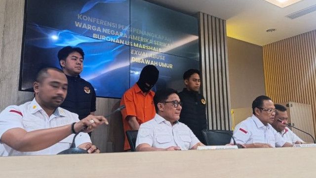 Buronan AS Kasus Eksploitasi Anak Ditangkap di Indonesia, Kepergok Ingin Perpanjang Izin Tinggal