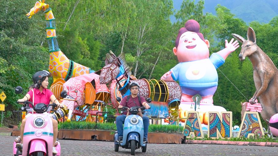 Jumbo Sapa Keluarga Usai Setahun Mengudara, Hadirkan Panggung Spektakuler hingga Balon Raksasa