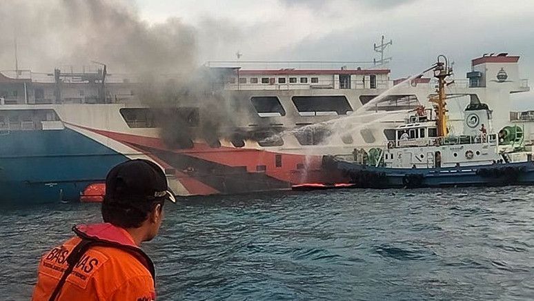 9 Orang Terluka Akibat Kebakaran Kapal Feri di Perairan Merak Banten, Ini Penyebabnya