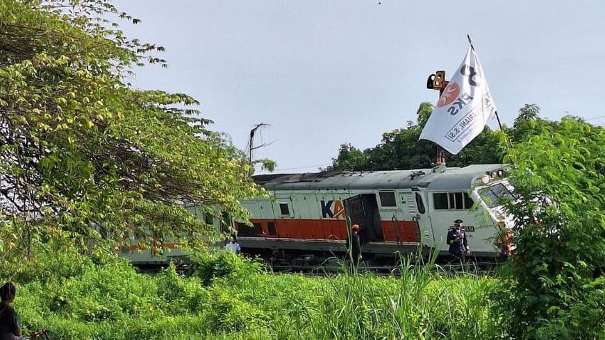 Kereta Api di Tanggulangin Sidoarjo Anjlok, KAI Daop 8 Surabaya Pastikan Tak Ada Korban Jiwa