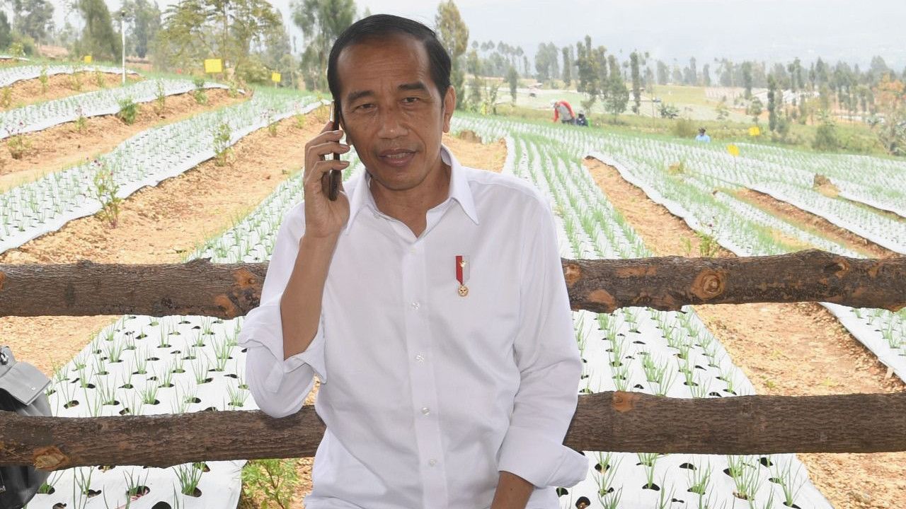 Jokowi Telepon Mendag karena Petani Bawang Keluhkan Impor, Netizen: Bikin Lakon Ya?