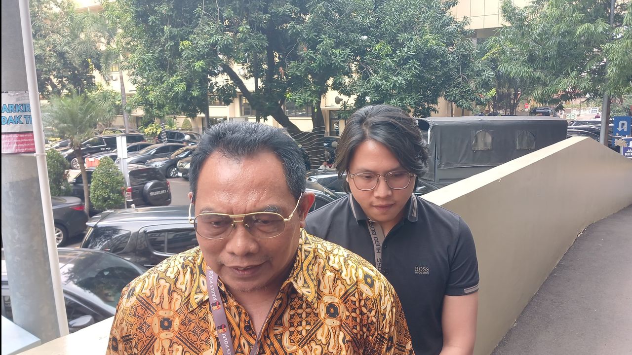 Ngaku Sakit, Resbobb Minta Penundaan Pemeriksaan Terkait Dugaan Fitnah Azizah Salsha