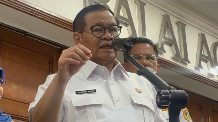 Kemang Dilanda Banjir Hebat, Pramono Klaim Penyebabnya Tanggul Retak Milik Kemang Village