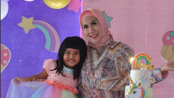 Venna Melinda Alami KDRT dari Ferry Irawan, Athalla Naufal Ungkap Reaksi Adik Sambung