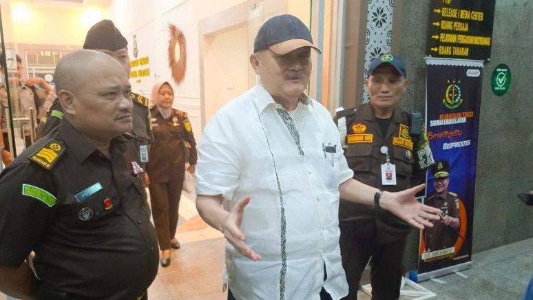 Kejati Sumsel Tetapkan Mantan Gubernur Alex Noerdin Sebagai Tersangka Kasus Revitalisasi Pasar Cinde Palembang
