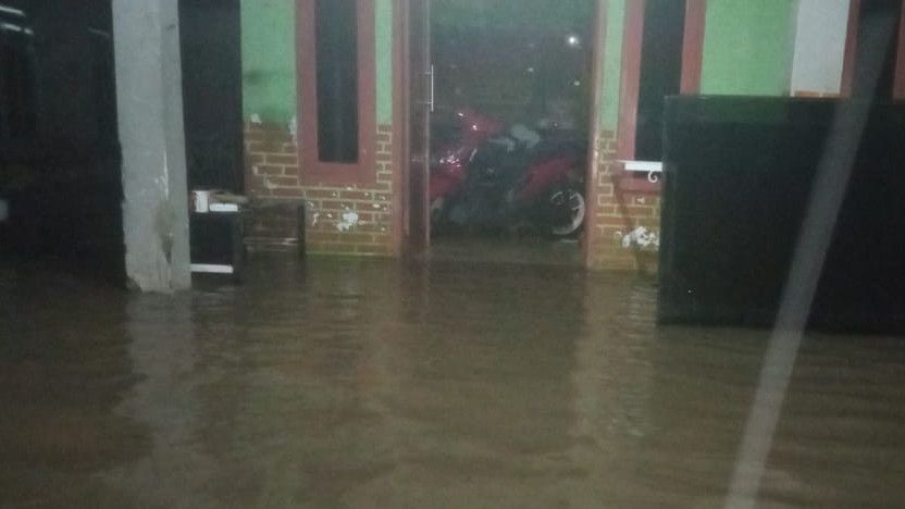 Banjir Kelurahan Pakis Banyuwangi Surut, 160 Rumah Warga Terendam