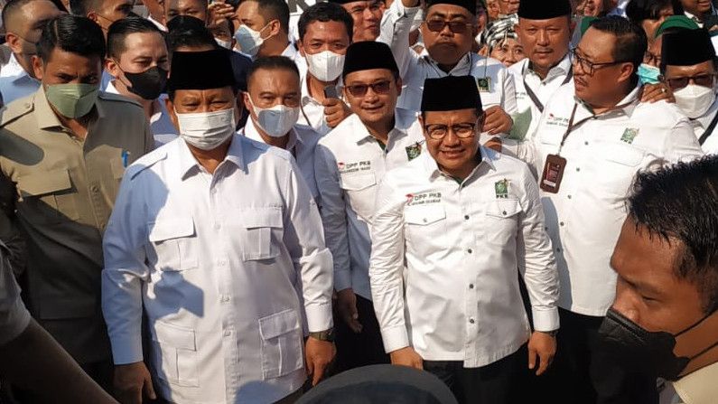 Mesranya Prabowo-Cak Imin Jalan Bareng ke KPU Daftar Jadi Peserta Pemliu, Bakal Jadi Capres-Cawapres?