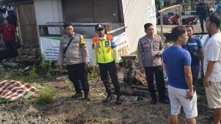 Perempuan Penjual Kopi di Kota Serang Tewas Tertabrak Kereta, Begini Kronologinya