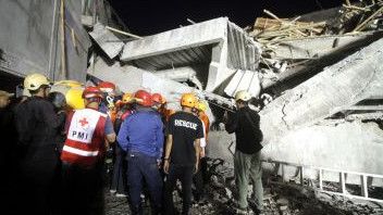 Bangunan Pesantren Al-Khoziny Buduran Sidoarjo Ambruk, 54 Jenazah Ditemukan