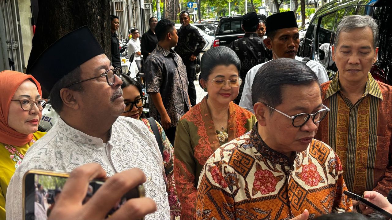 Beri Sinyal Bawa Pesan Prabowo untuk Megawati, Pramono: Rahasia Negara