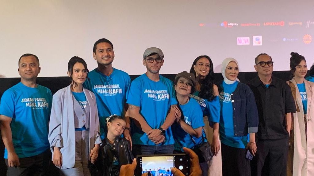 Demi Peran Jadi Nasrani, Michelle Ziudith Kunjungi Gereja hingga Pakai Kalung Salib