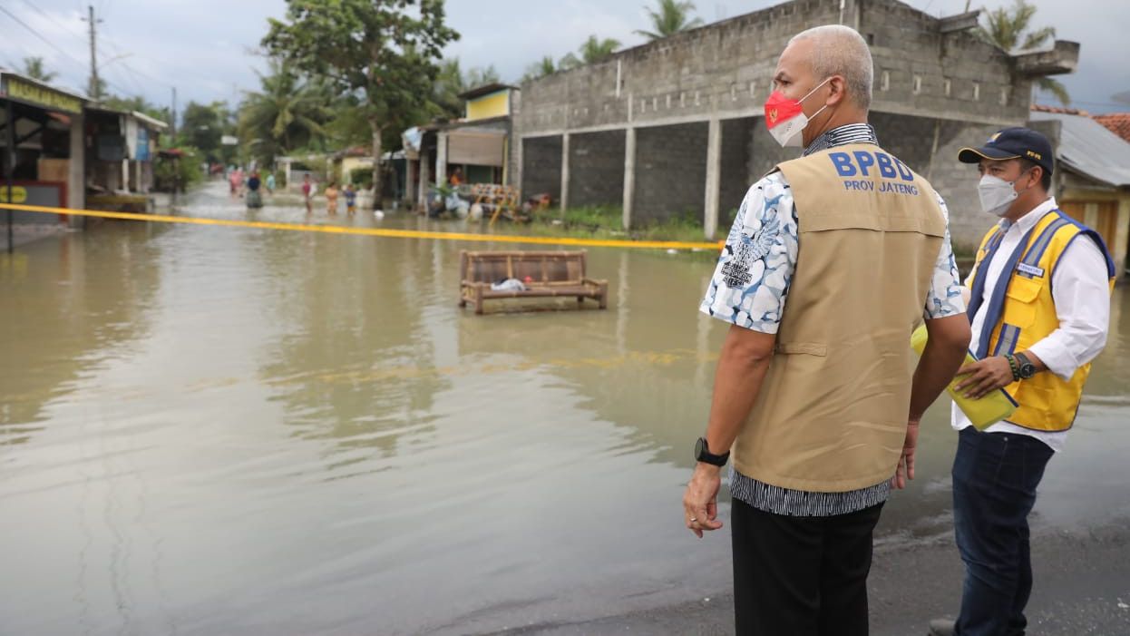 Banjir Landa 5 Kabupaten di Jawa Tengah, Ganjar: Laporannya Sudah Surut