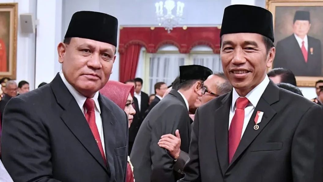 Jokowi Berhentikan Sementara Firli Bahuri dari Ketua KPK Buntut Pemerasan SYL