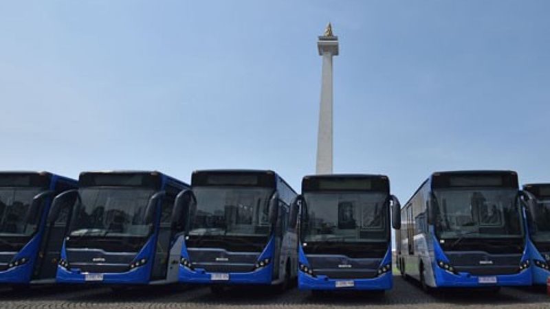 TransJakarta Akan Beroperasi Hingga Pukul 02.00 WIB Saat Malam ...