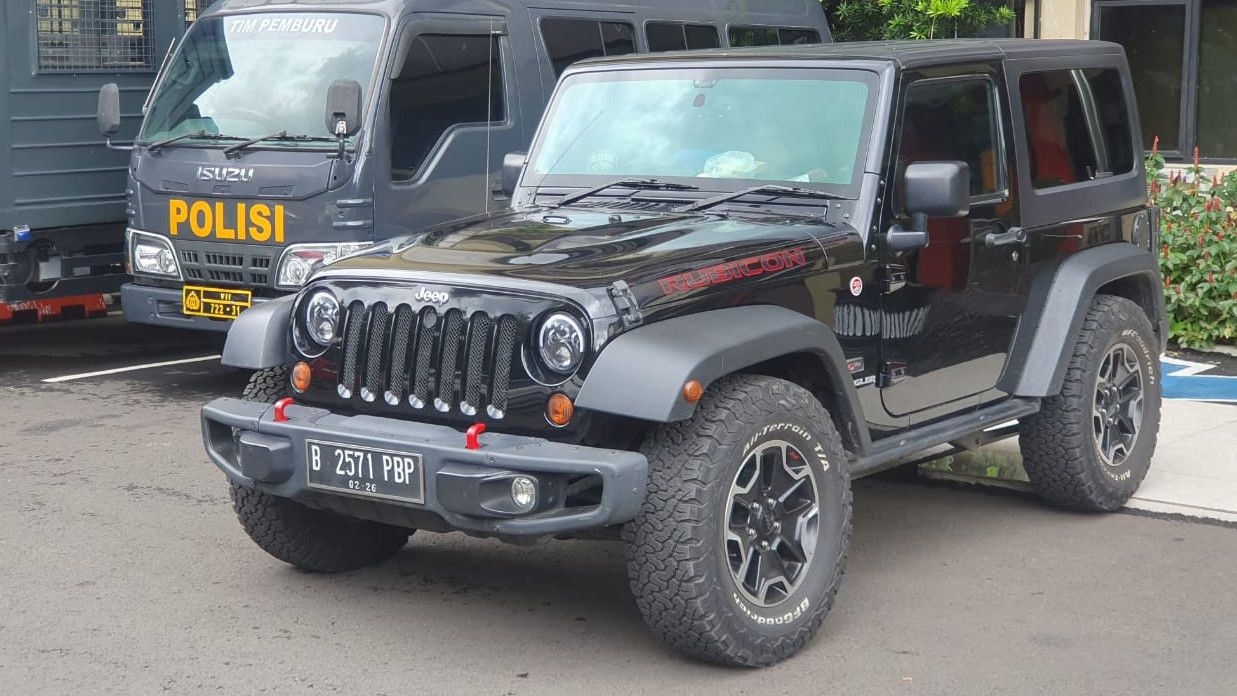 Anak DJP Jaksel yang Lakukan Penganiayaan Ternyata Pakai Pelat Palsu di Mobil Jeep Rubicon