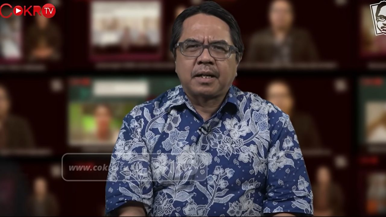 Bicara Bom Bunuh Diri di Makassar, Ade Armando Seret Nama Habib Rizieq hingga Amien Rais