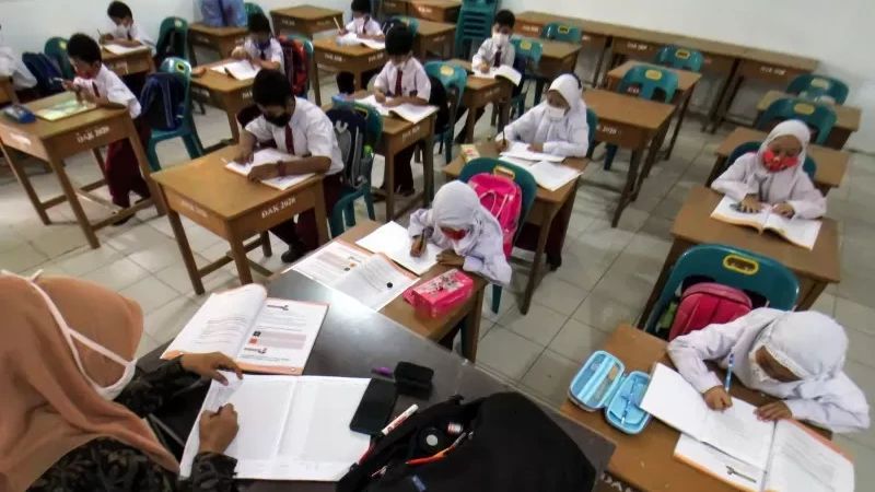 Belasan Siswa dan Guru di Kota Bandung Terpapar Covid-19 Usai Mengikuti Kegiatan Belajar Tatap Muka