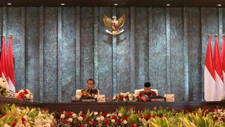 Jokowi: Jangan Sampai Ada Riak-riak Gejolak Sampai Pemerintahan Prabowo Terbentuk