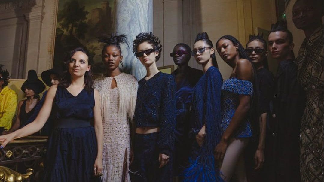 Ngaku Diperbolehkan FHCM Pakai Ebel-embel Paris Fashion Week di Paris Fashion Show, Netizen Desak Fashion Division Tunjukkan Bukti