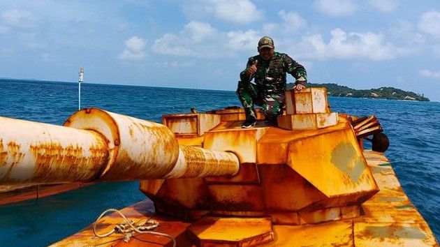 Ini Penampakan dari Dekat Benda Mirip Tank yang Ditemukan TNI AL di Perairan Natuna Kepulauan Riau, Ternyata...
