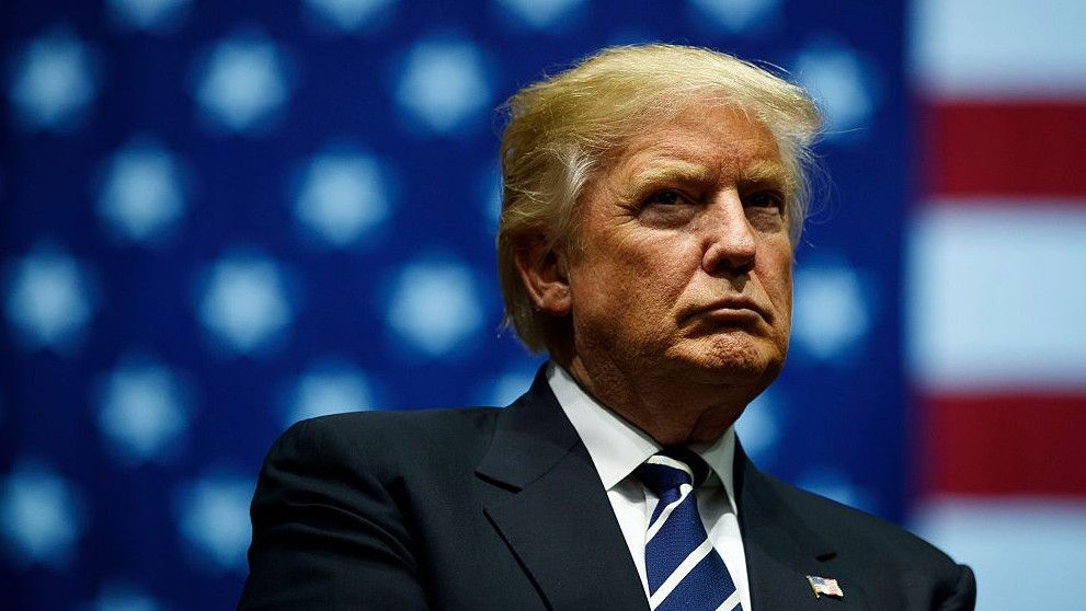 Bertabur Uang Sogokan, Loyalis Trump Minta Jatah Ampunan Presiden