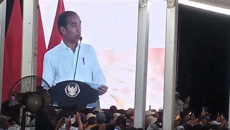 Jokowi Pastikan Subsidi Pupuk Tahun 2024 Ditambah Rp14 Triliun: Kalau Kita Permudah, Pasti Produksi Naik