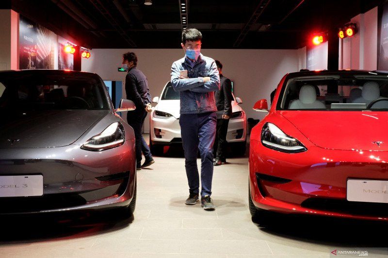 Tesla Tarik 30.000 Mobil yang Diimpor ke China