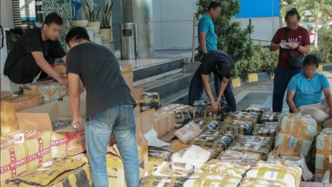 Bea Cukai Semarang Gagalkan Penyelundupan 3.152 Arak Bali Ilegal