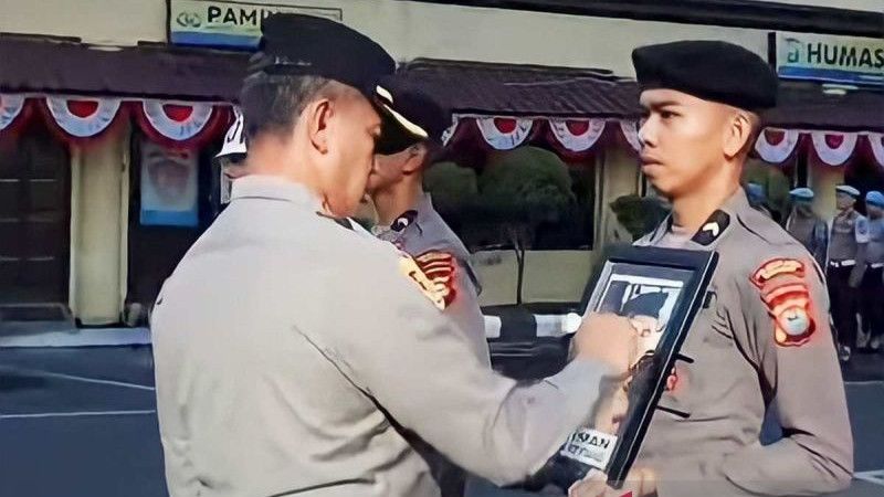 Terlibat Narkoba hingga Lalai dalam Tugas, Empat Polisi di Makassar Diberhentikan Tidak Hormat