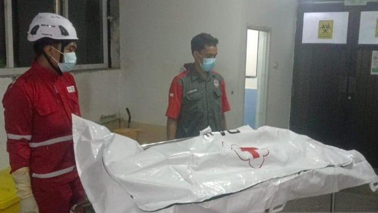 Mayat Pria Asal Bandung Tewas di Kamar Kos, Diduga Bunuh Diri