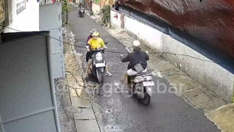 Lincahnya Penjambret Kalung Emas Saat Beraksi di Tambora, Masyarakat Mesti Hati-Hati