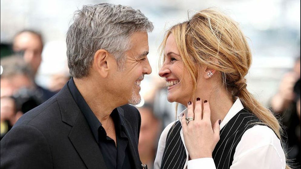 Bintangi Ticket to Paradise, Julia Roberts dan George Clooney Lakoni Adegan Ciuman hingga 80 Kali