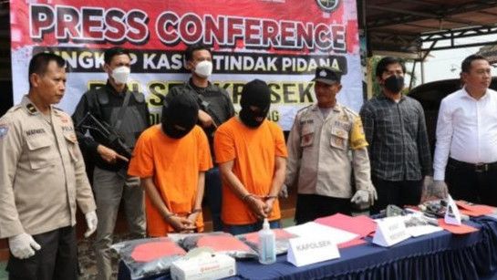 Polisi Tangkap Mertua dan Menantu Asal Bekasi Kompak Maling Motor di Tangerang