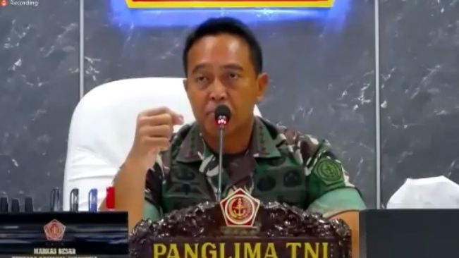 Momen Detik-detik Panglima TNI Jenderal Andika Perkasa Marahi Anak Buahnya yang Main HP saat Rapat: Gak Usah Lihat Handphone!
