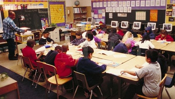 Sekolah-Sekolah di AS Kekurangan Anggaran Pascapandemi, Tak Sanggup Bayar Guru
