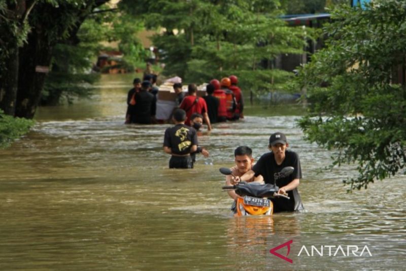 Bencana Hantam Sulsel, Bikin Barru dan Makassar Kritis