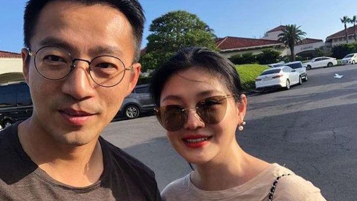 Lama Bungkam Soal Rumor Perselingkuhan, Wang Xiaofei Bereaksi Atas Pernikahan Barbie Hsu