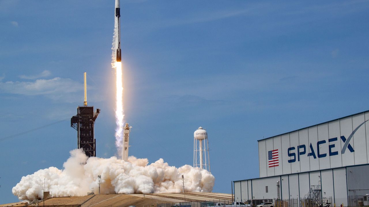 Krisis Oksigen Medis di AS Pengaruhi Peluncuran Roket, SpaceX: Yang Penting RS Tercukupi