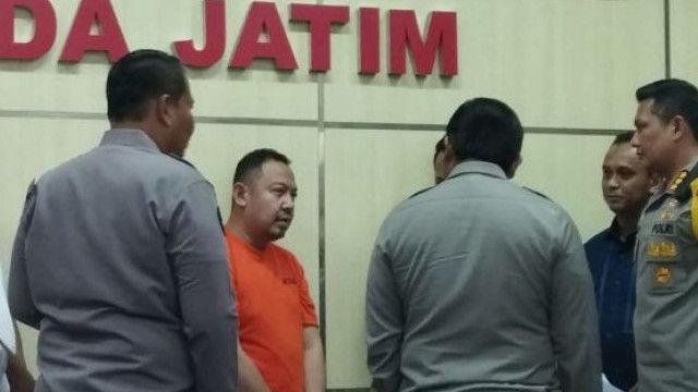 Wahyu Kenzo Si 'Crazy Rich' Surabaya Ditangkap karena Kasus Trading
