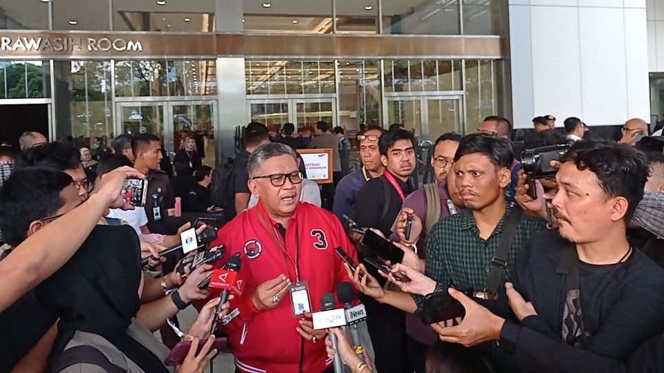 PDIP Singgung Solo dan Gibran, Sebut Mahfud Akan Selesaikan Ketidakadilan di Indonesia