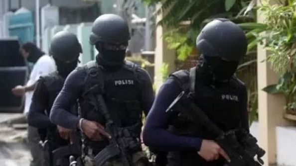 Dua Terduga Teroris Dikabarkan Tewas Usai Baku Tembak dengan Densus 88 di Lampung
